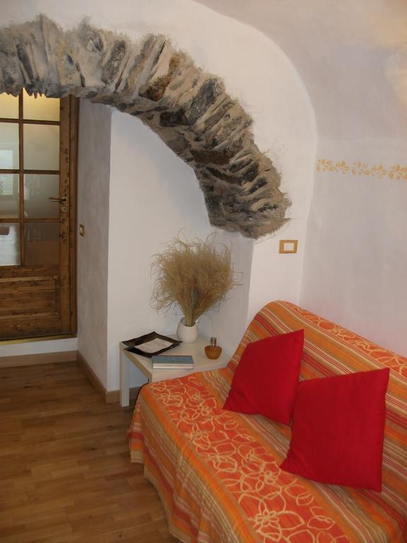 Bed and Breakfast La Stregatta Триора Номер фото